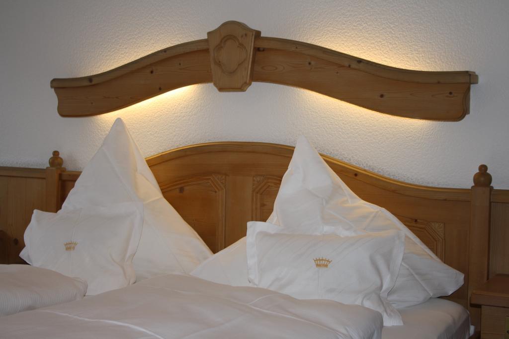 Die Krone Staufen Quarto foto