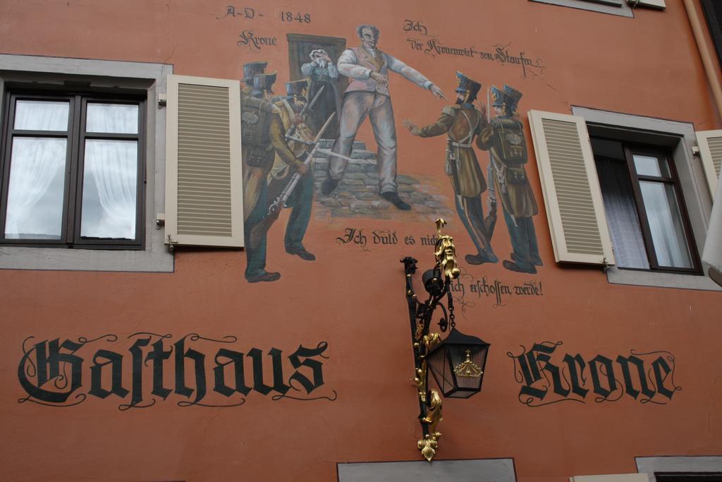 Die Krone Staufen Exterior foto